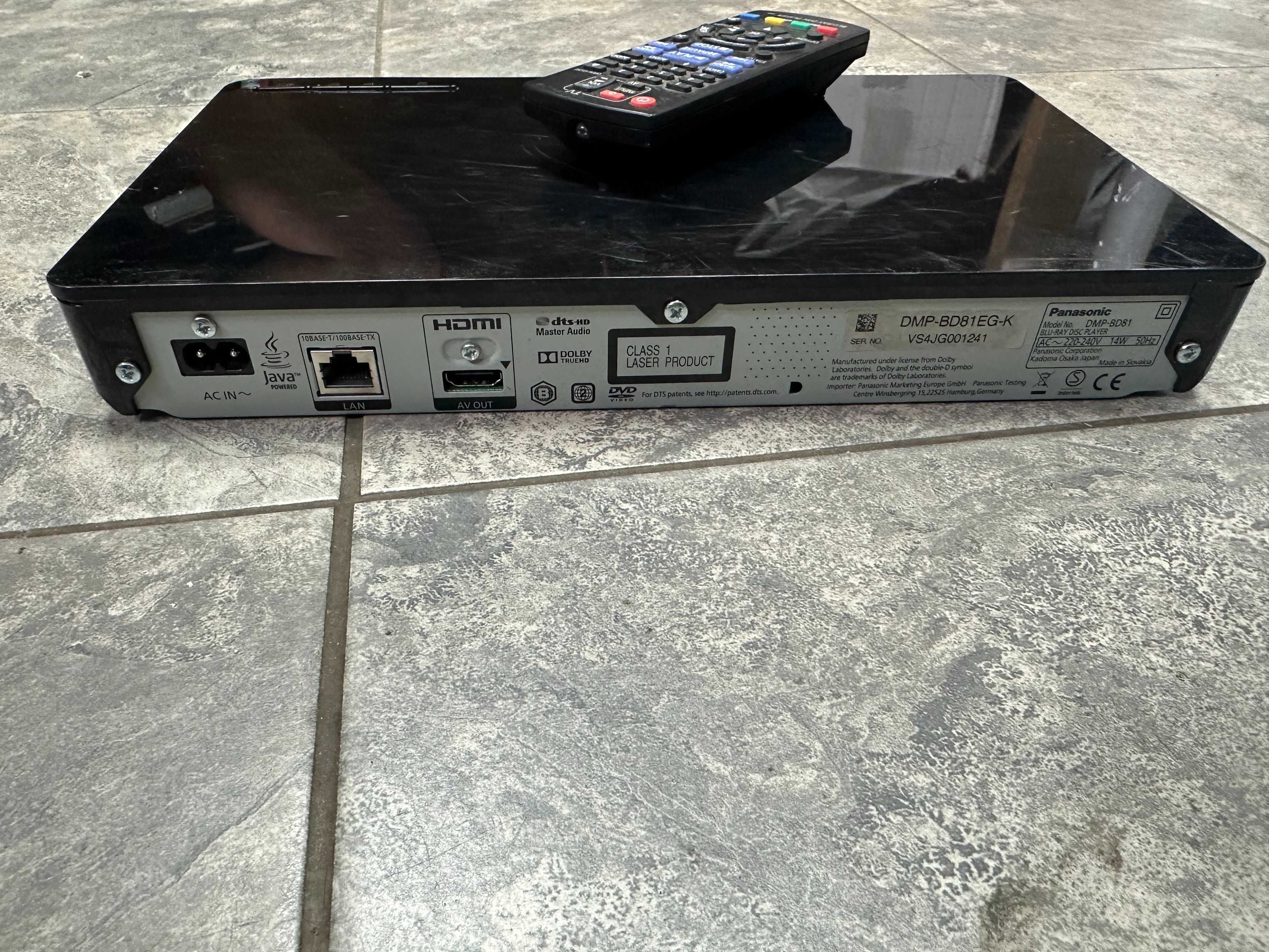 Smart Network Blu-ray Disc™/ DVD Player DMP-BD81