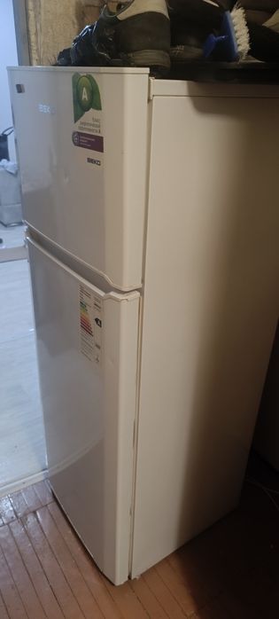 Продам холодильник