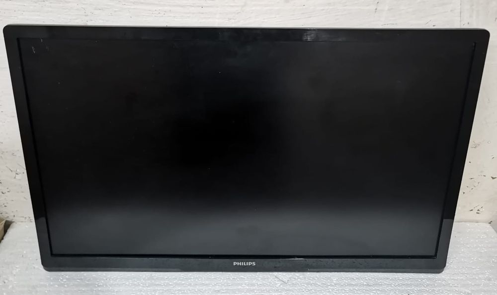 Televizoare defecte pentru bayback