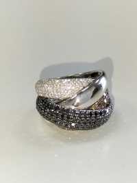 Продается кольцо с бриллиантами