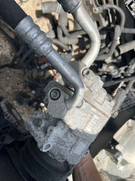 Компресор климатик Volkswagen Golf 6 1.4