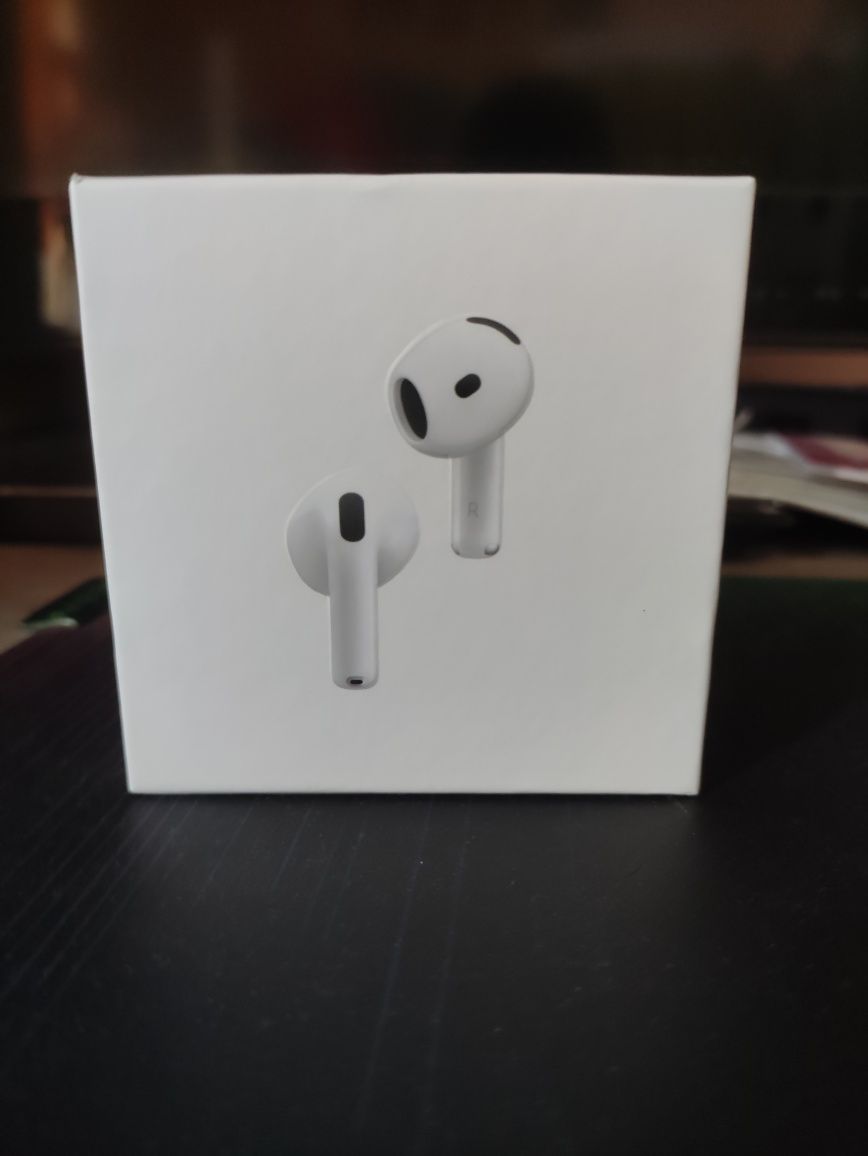 Airpods 4 ANC Чисто нови