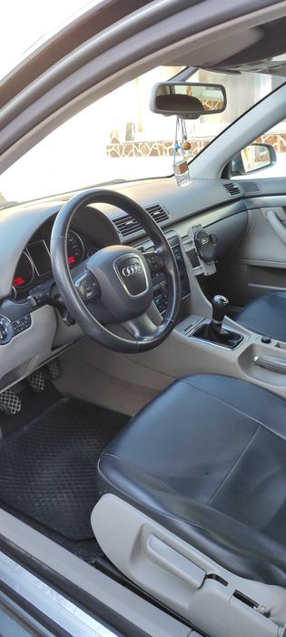 Vand  detalii in privat