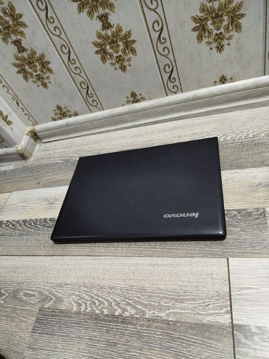 Lenovo ideapad 4/128gb ofis uchun ajoyib noutbuk