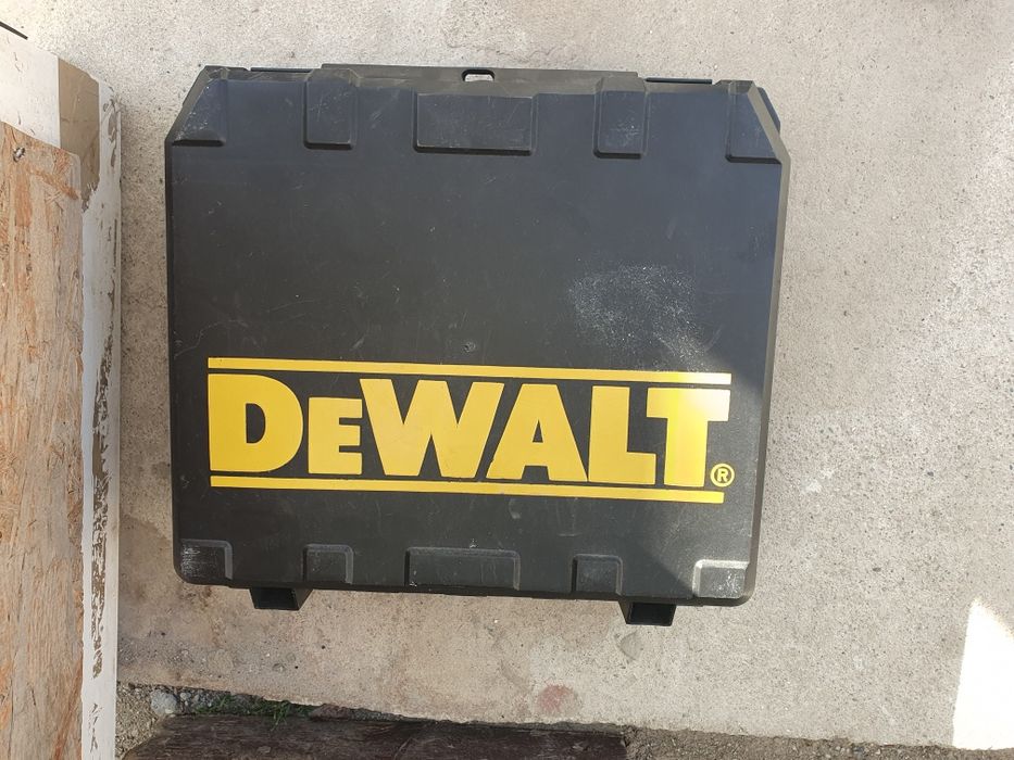 Bormașini Dewalt