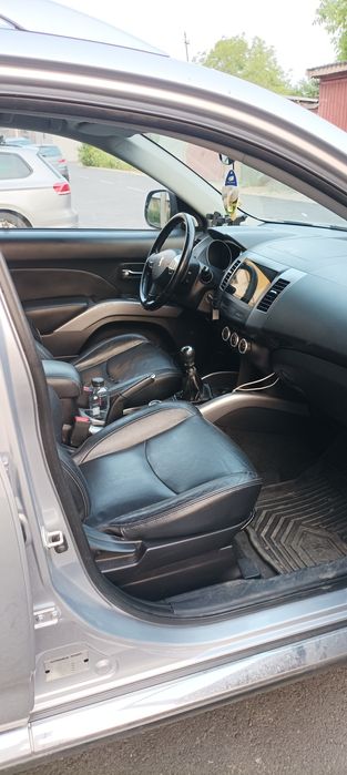 Peugeot 4007 2.2 HDI