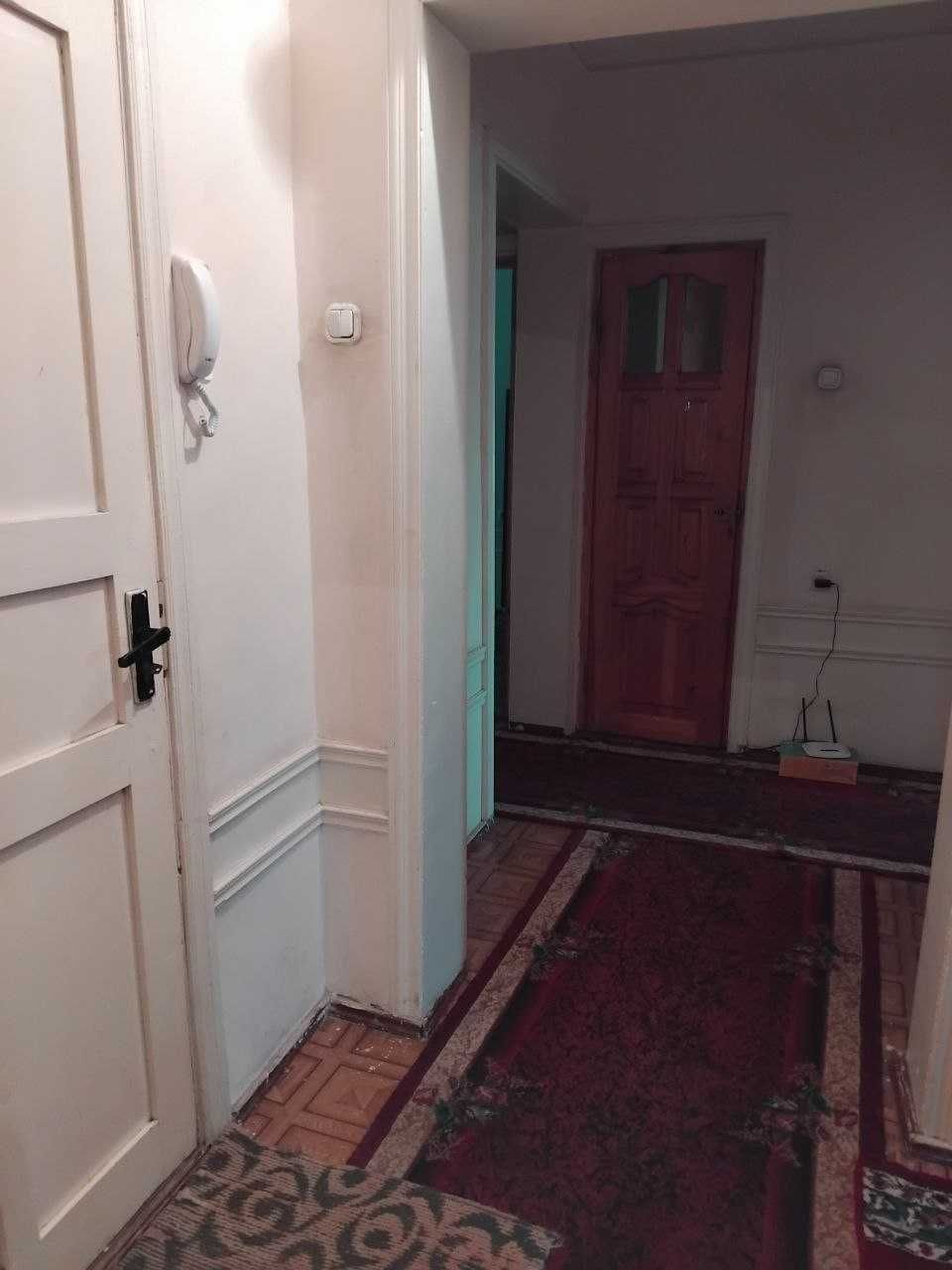 Продам квартиру 3/8/9 Чорсу