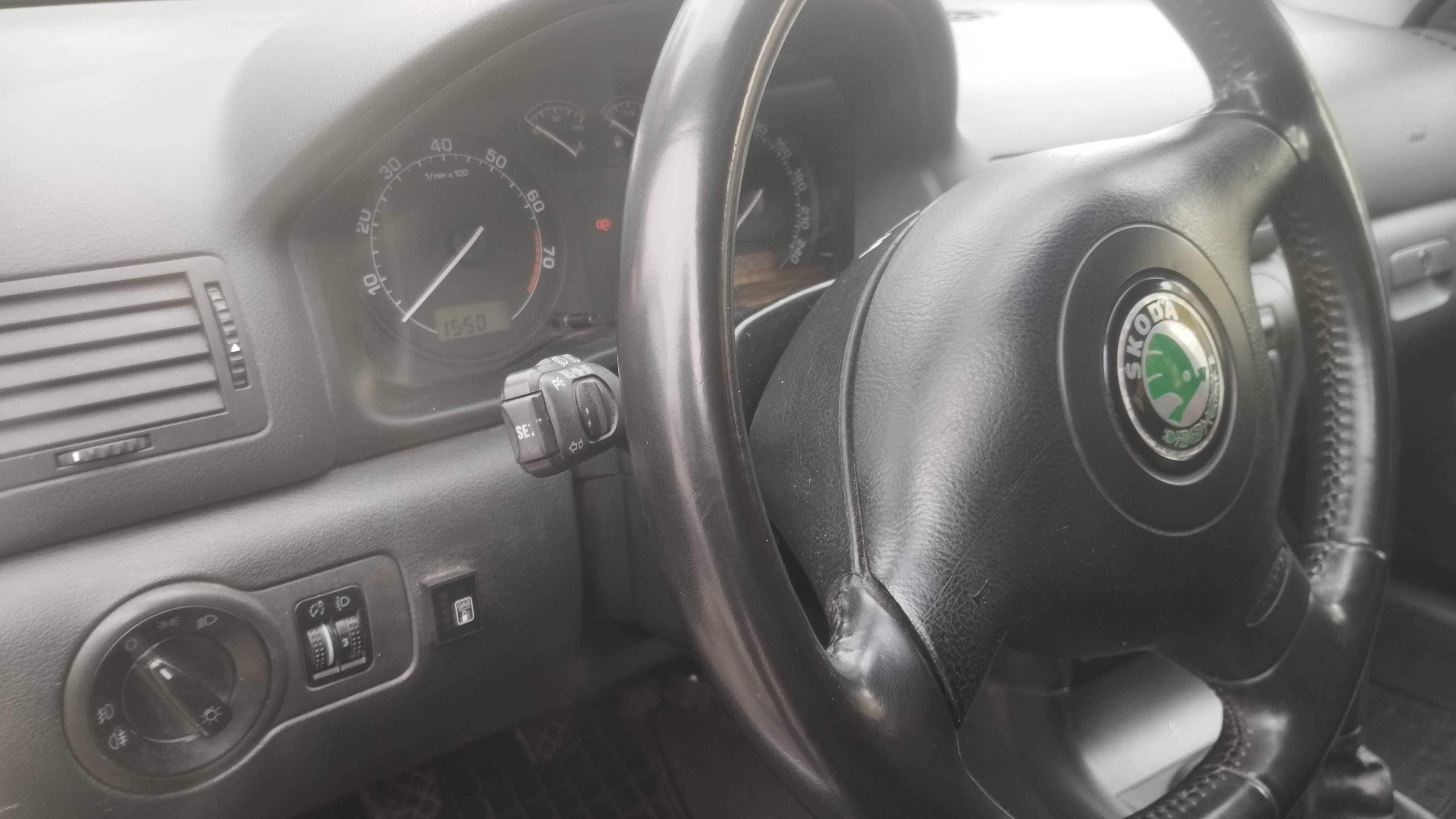 Skoda Octavia 1.8Т 4х4 ГАЗ Шкода Октавия 2002 бензин кожа подгрев