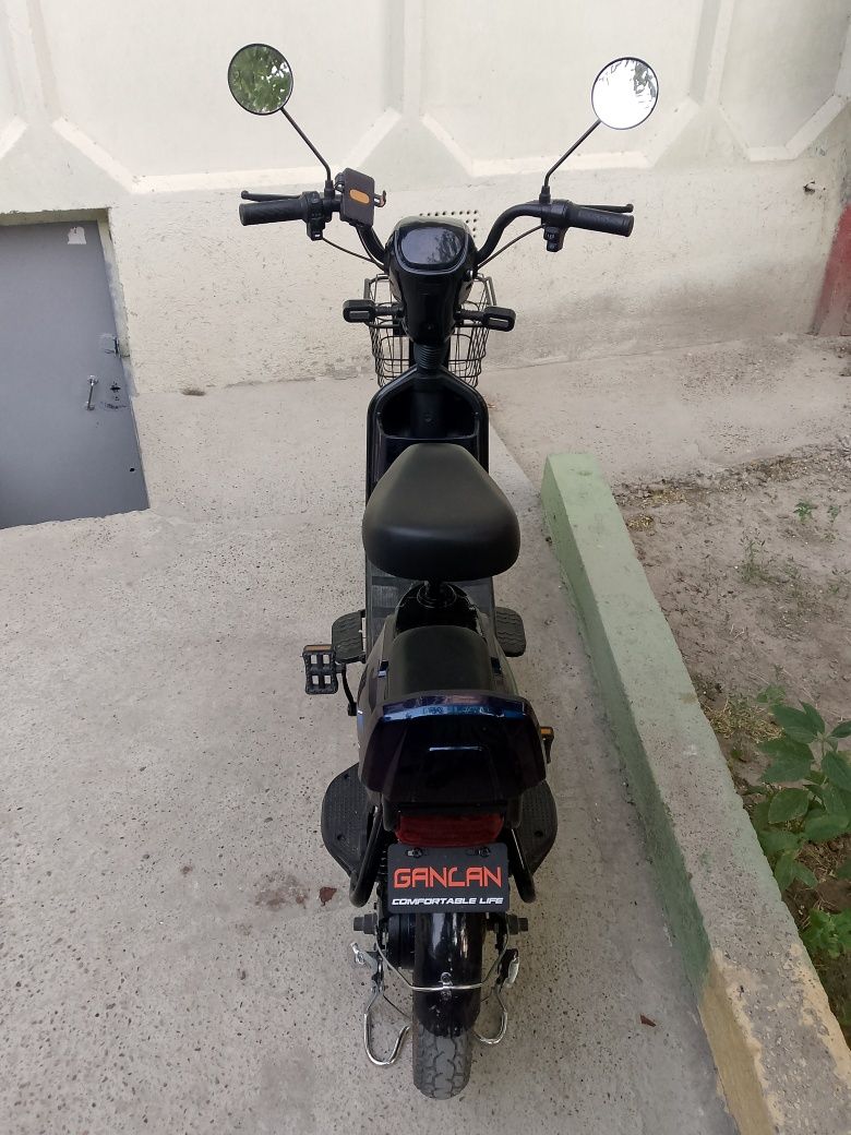 Elektro skuter sotiladi