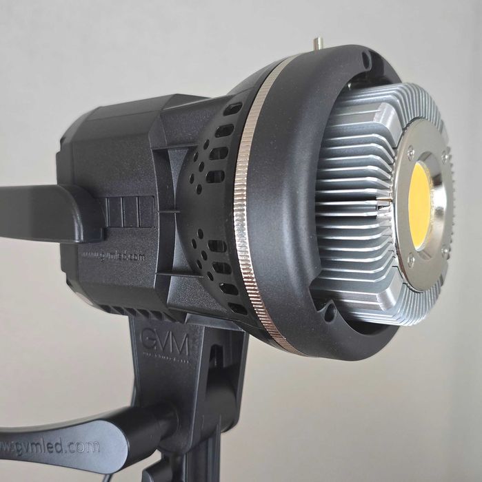 4 x lumini LED foto - video GVM P80S II, reglabile, accesorii, fundal