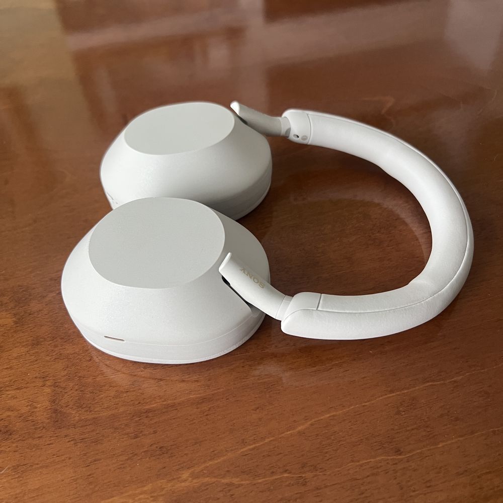 Casti wireless Sony WH-1000XM5