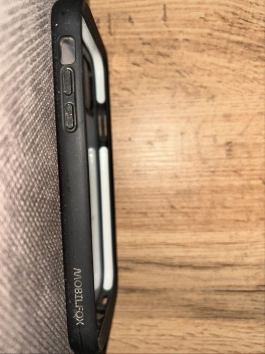 Husa Mobilfox Model Sky Walker