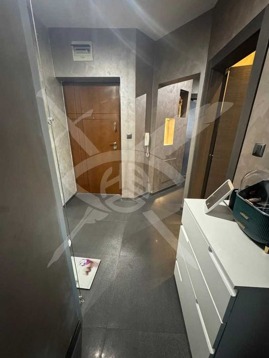 Продава се Тристаен апартамент в София, Манастирски ливади - 118 кв.м за 2800 €/кв.м - Снимка #10