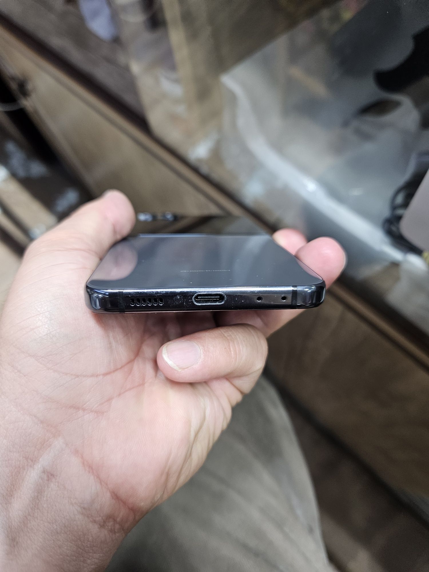 Samsung Flip 5 8/256 гб Вьетнам документ есть