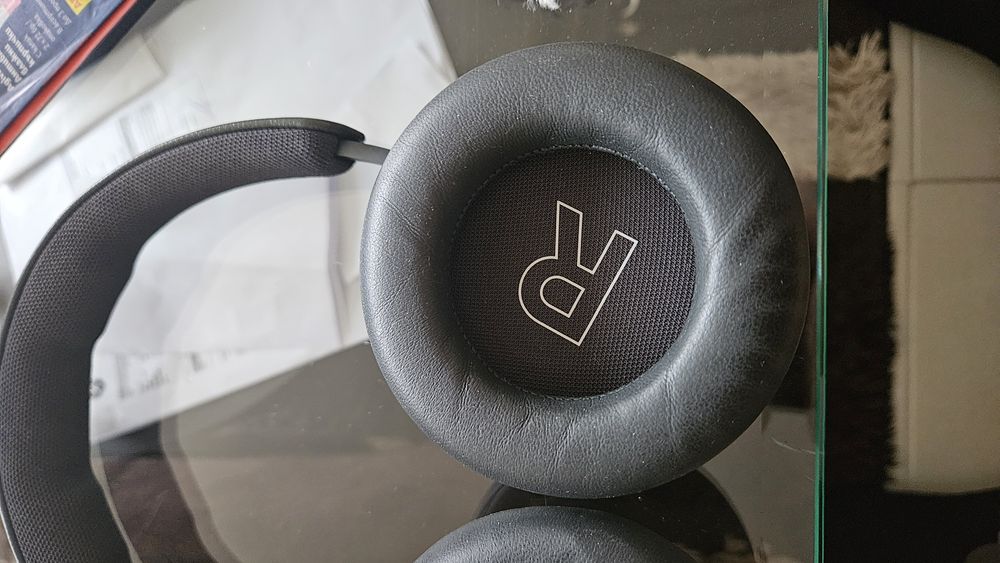 Слушалки Bang & Olufsen HX