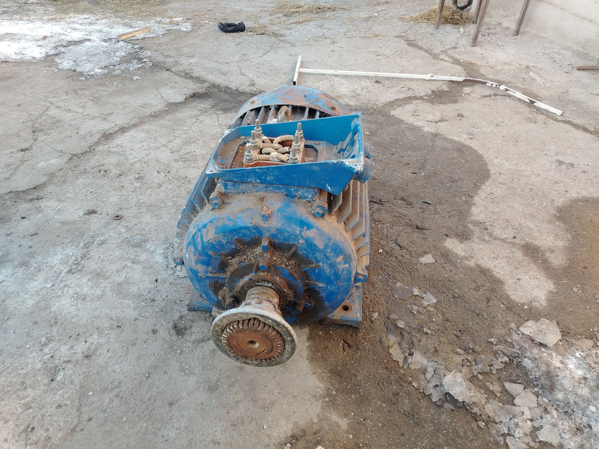 Motor electric în stare foarte buna
