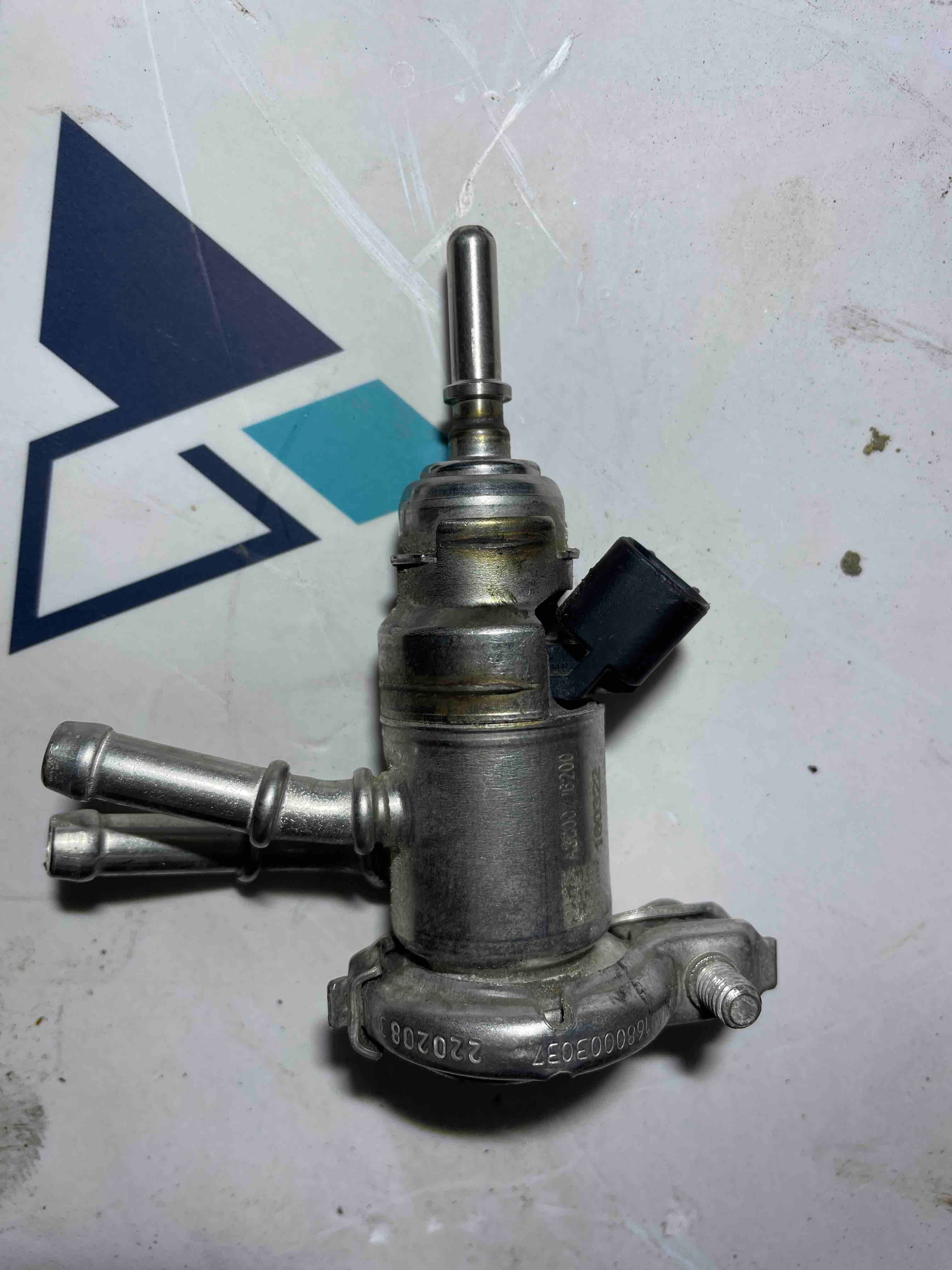 A3C00216200 Дюза инжектор за ADBLUE от Peugeot Partner K9 1.5 BliueHDi