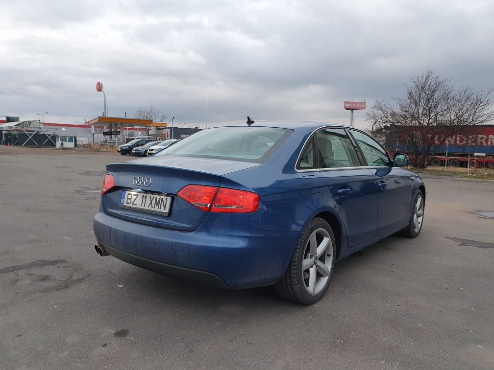 Vând Audi A4 B8 !!!