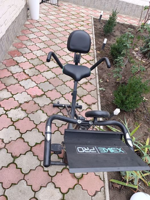 Vând bicicleta de camera