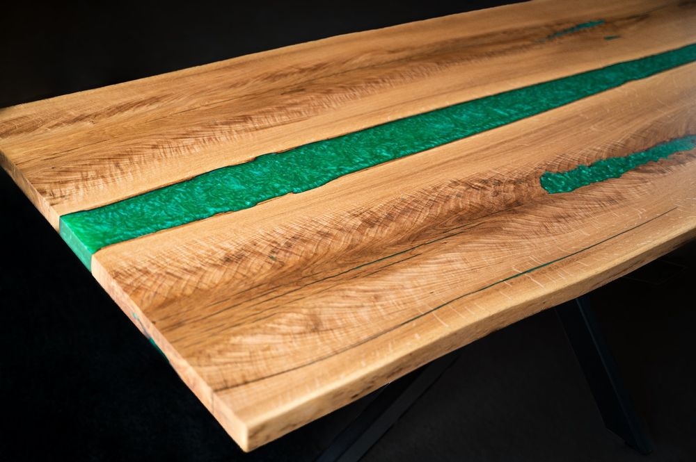Mese din lemn masiv