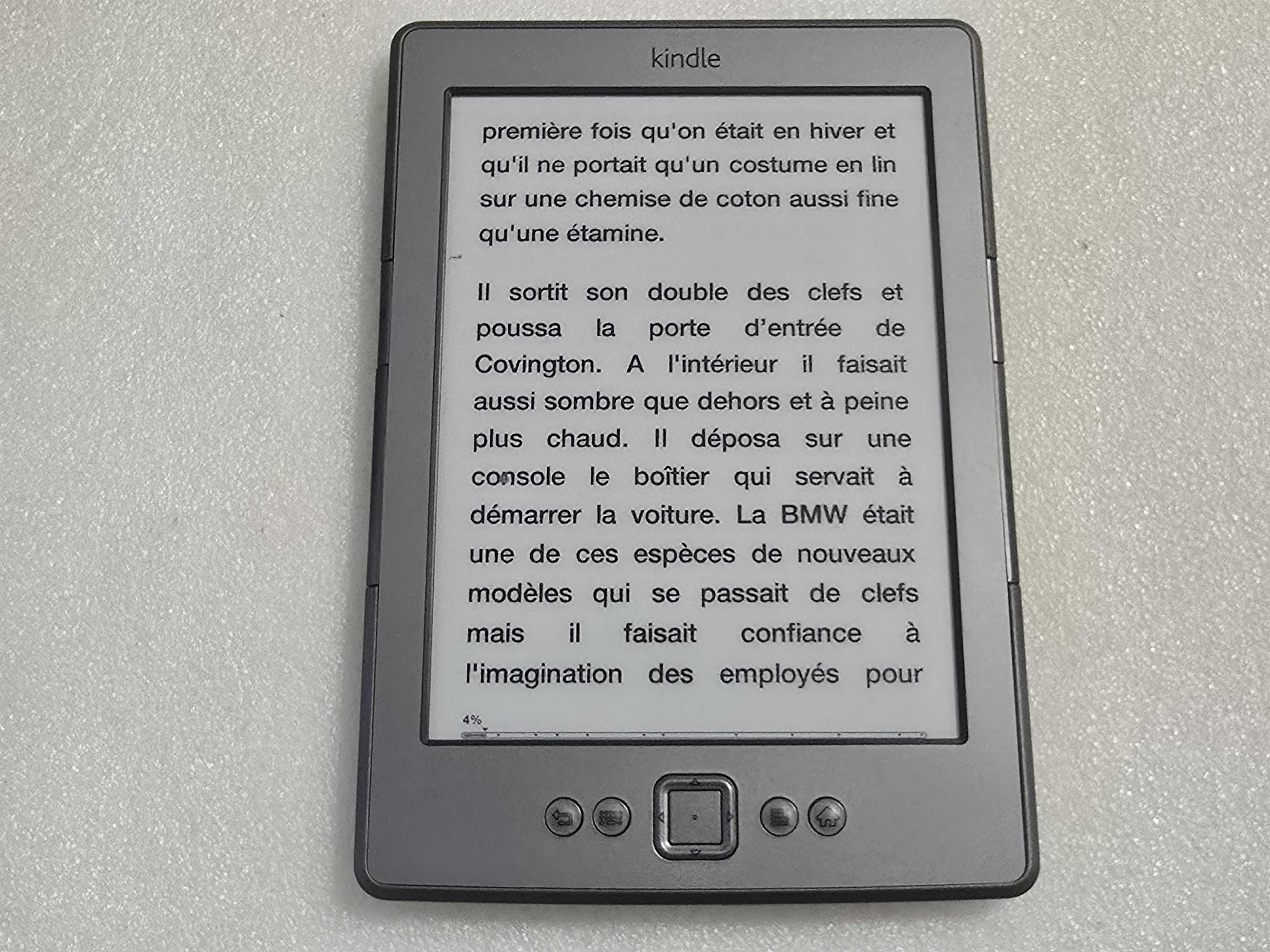 eBook Amazon Kindle 4 gen 2gb 6 Inch Wifi D01100 - poze reale