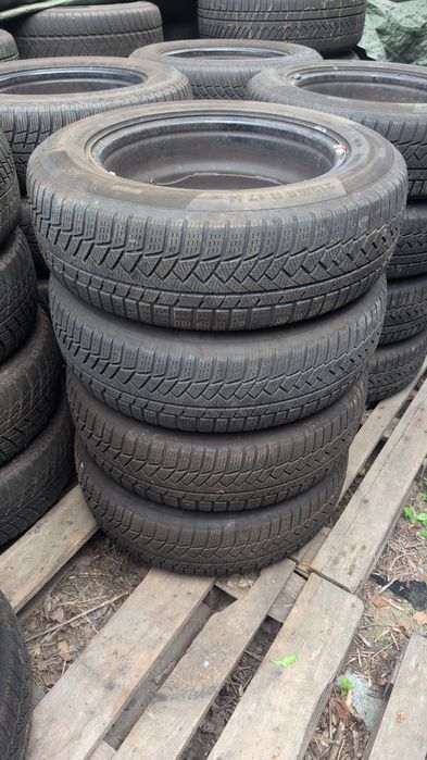 Roti Iarna cu anvelope / cauciucuri 215/65R17  Tiguan Kodiaq Terraco