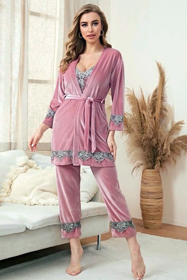 Set 4 piese pijama catifea