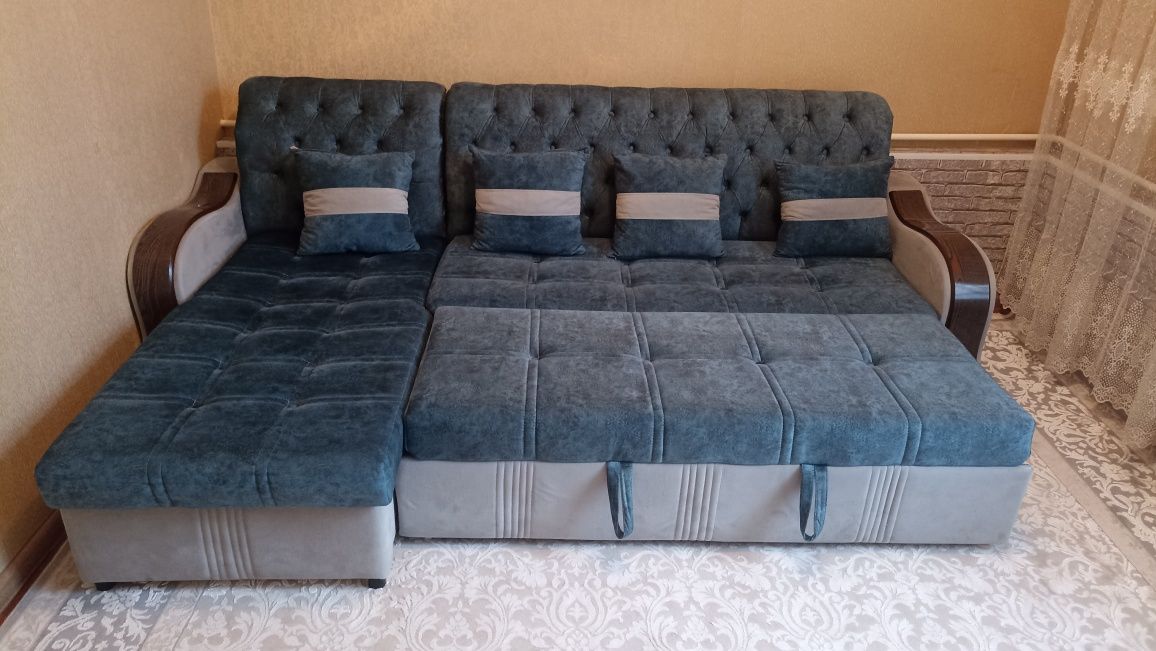 Новый диван отличного качества