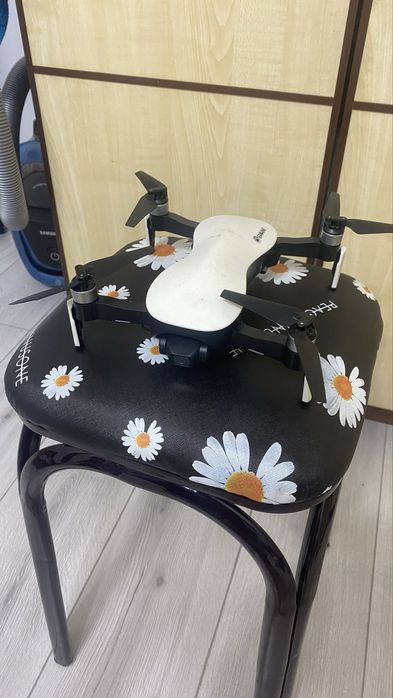 eachine ex 4 дрон в полном комплекте