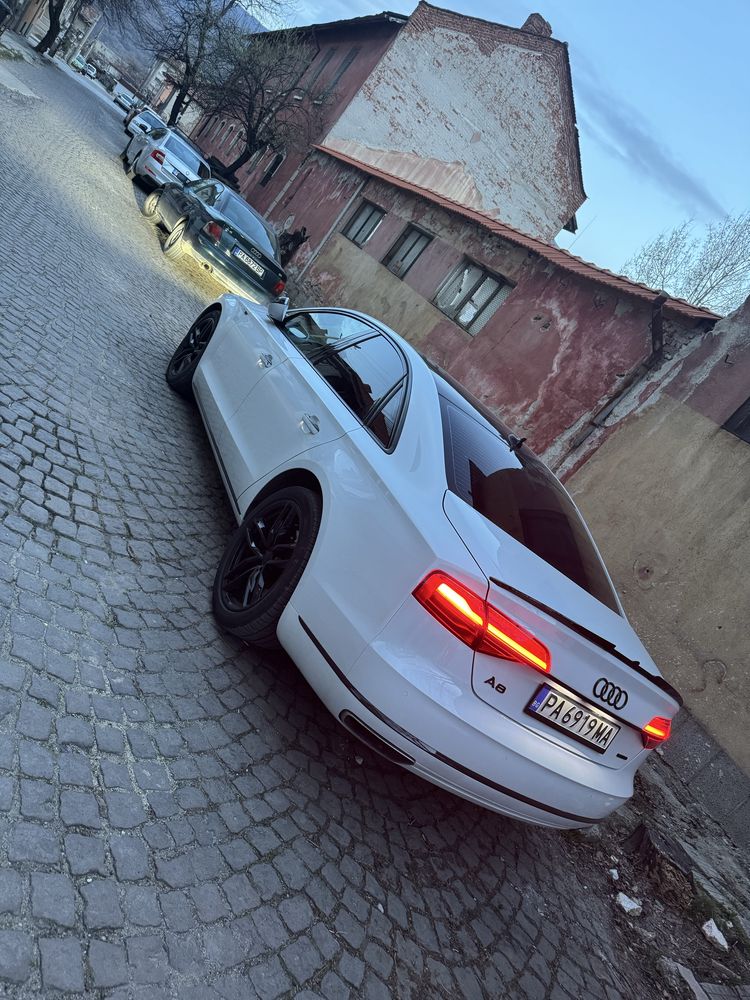 AUDI A8 MATRIX / 3.0 tfsi
