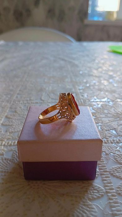 Узук тилла сотилади