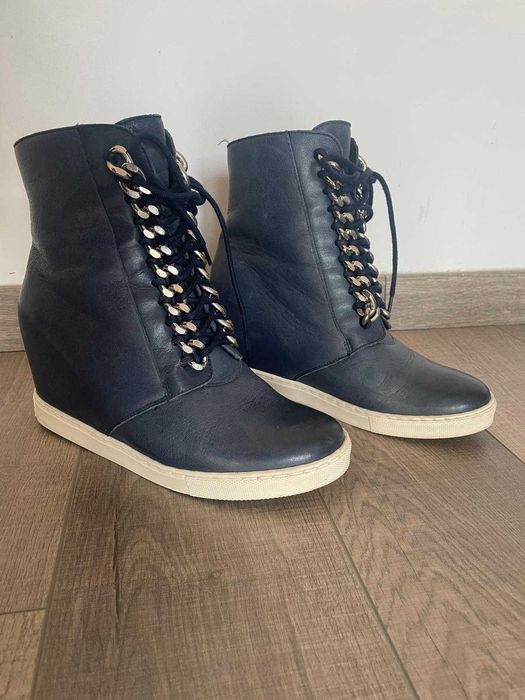 Ghete piele cu platforma Gino Rossi 36