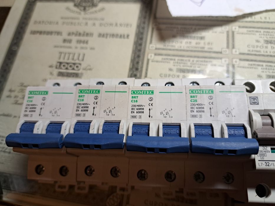 Intrerupatoare automate-sigurante