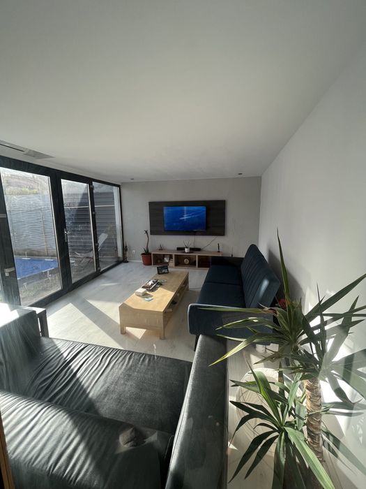 Închiriez casă - Zonă centrală