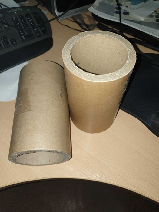 Бобышки  (катушки)  для намотки рулонов бумаги или пленки.