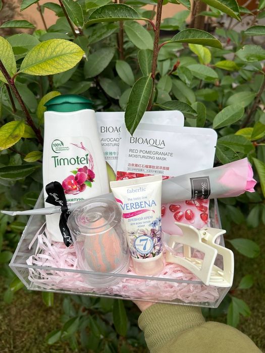 8- mart karparativ va bayramlar uchun tayyor naborlar