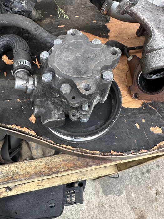 pompa servo audi A6/  A4/ 2.7tdi 3.0tdi