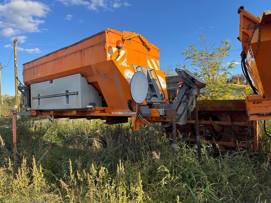 Sararite de vânzare + alte utilaje