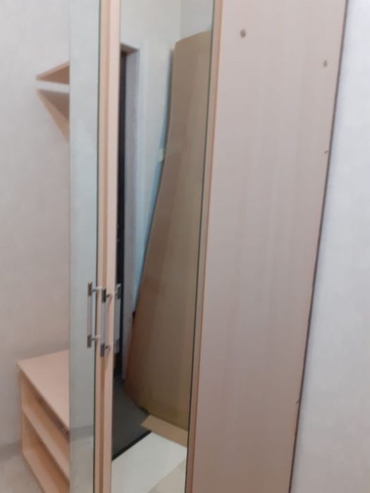 Продам шкаф в прихожку