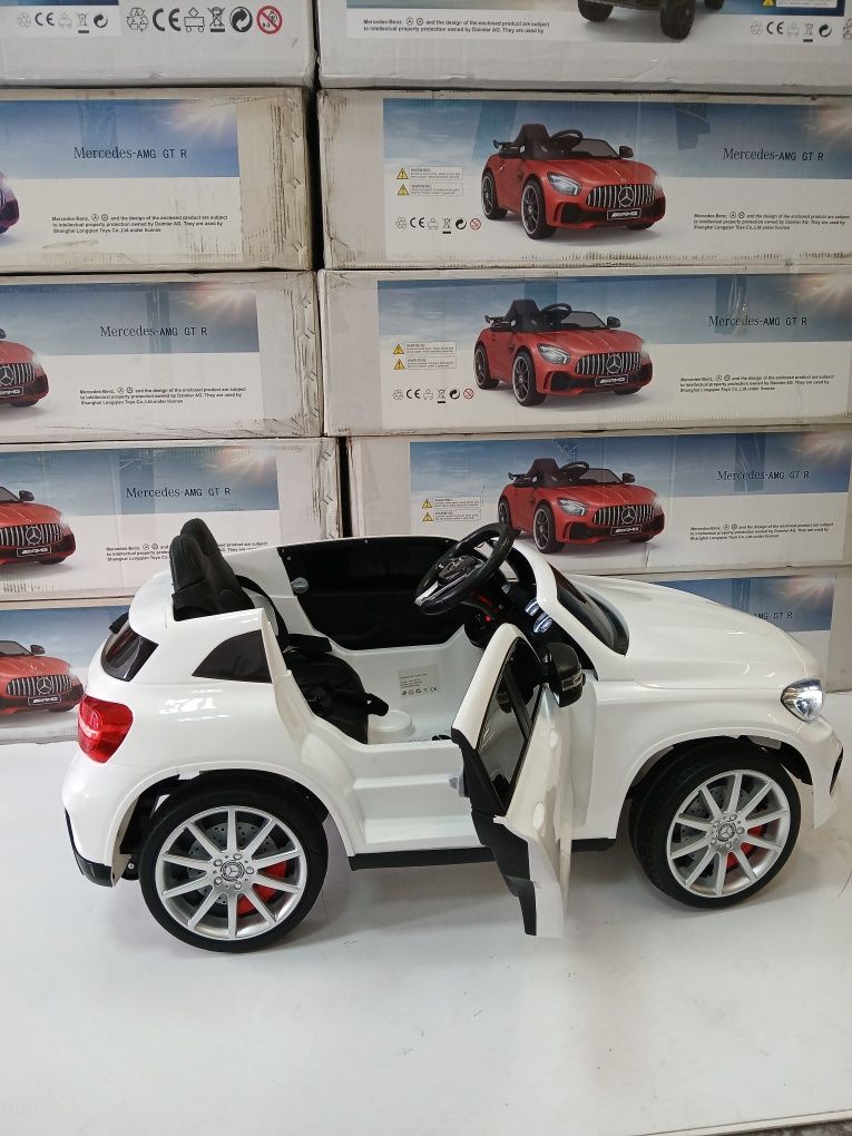 Промоция Акумулаторен джип Mercedes AMG GLA