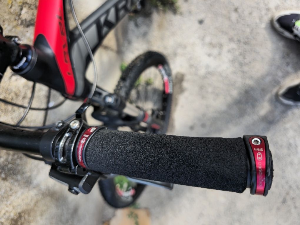 Kross Level XL размер 3х9 скорости Sram Хидравлични дискови Deore Shim
