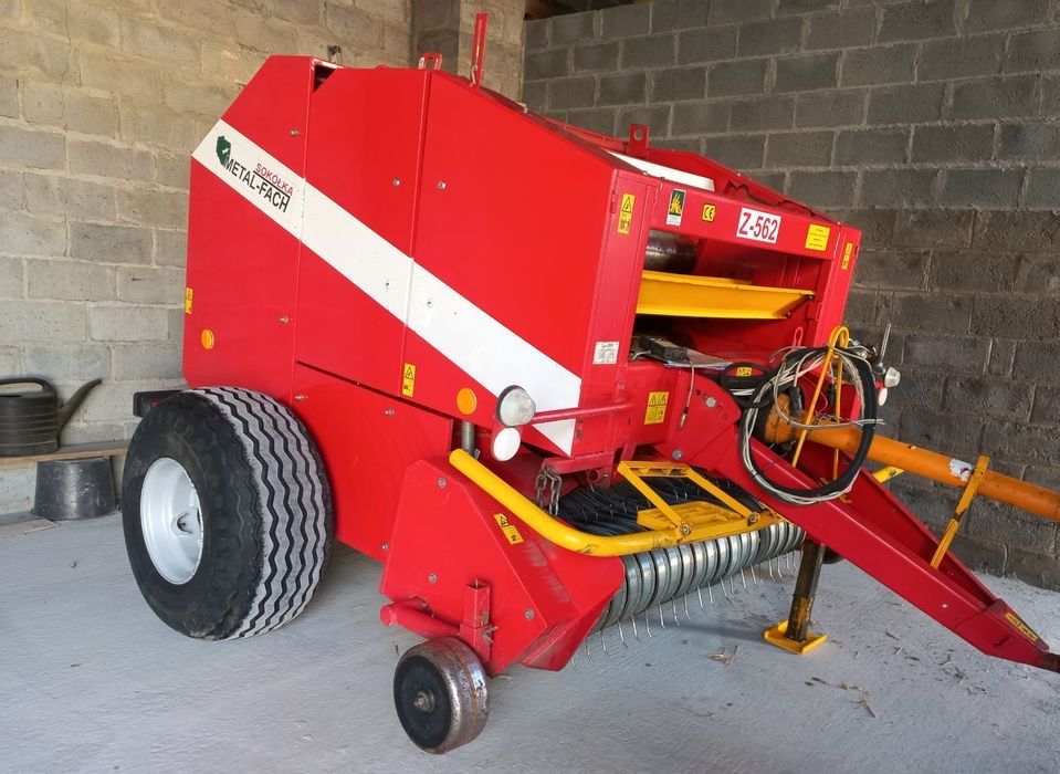 Пресс подборщик Metal Fach (Метал фах)