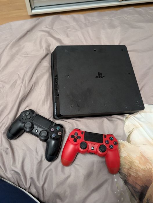 PS4 Slim SSD Adata schimbat recent