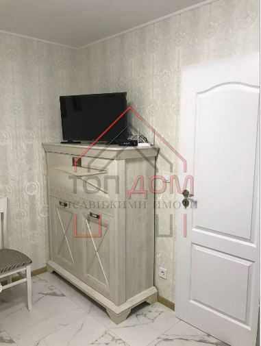 Дава се под наем Тристаен апартамент в Варна, Чайка - 87 кв.м за 867 € - Снимка #11