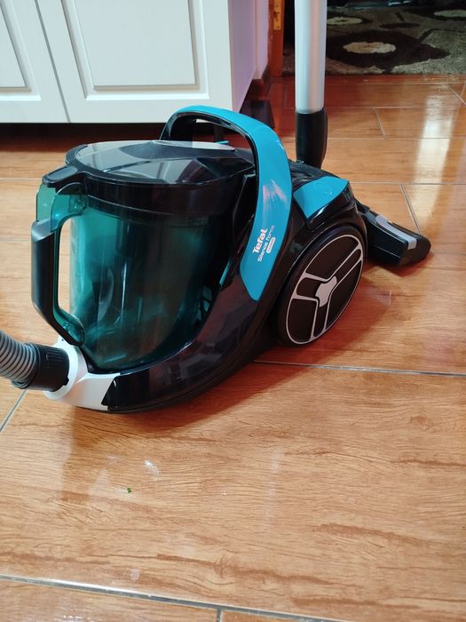 Пылесос SAMSUNG .Tefal silence force Cyclonic