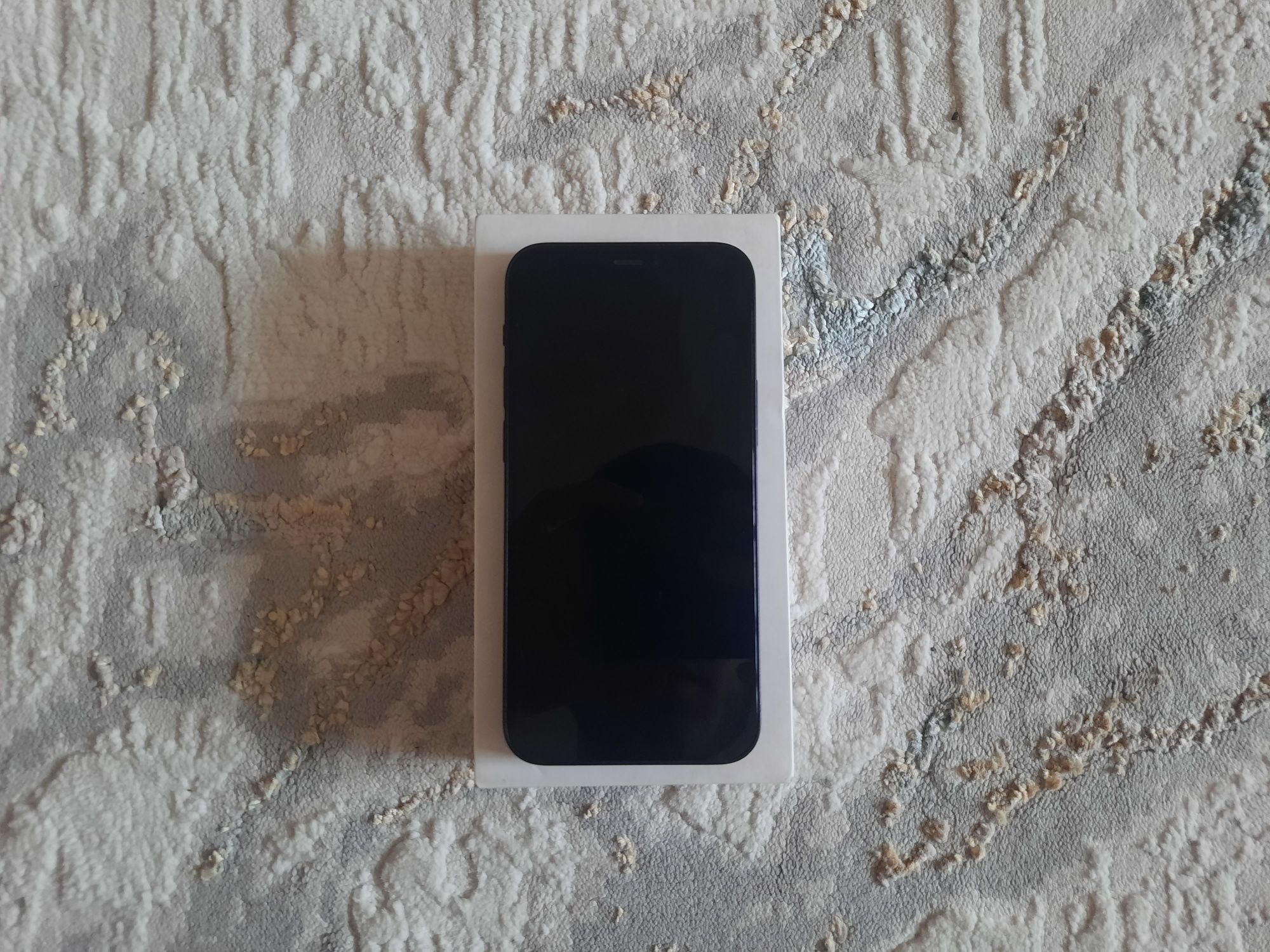 Iphone 12 mini с каробкой