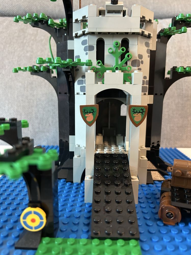 Lego Castle 6077 Forestmen's River Fortress