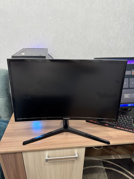 Монитор Samsung 144гц