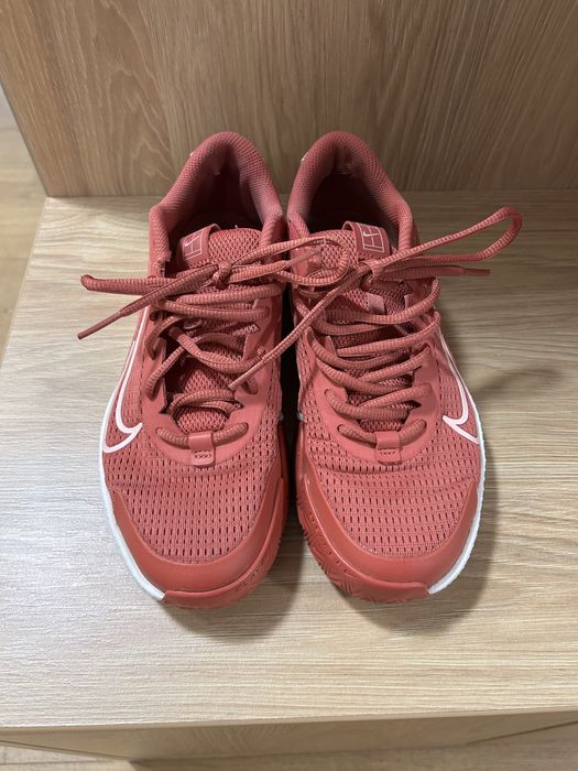 Дамски маратонки Nike