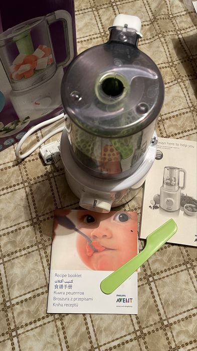 PHILIPS AVENT уред за готвене на пара